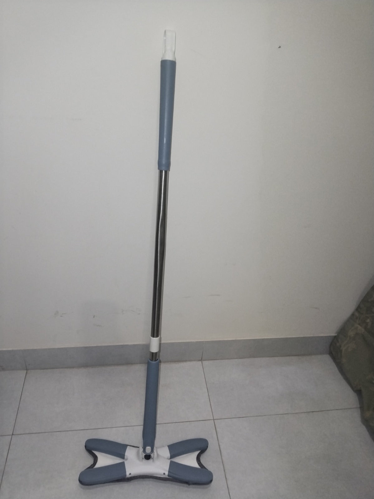 360° Floor Mop Self-Wring Cleaning System for Tiles, Wood & Marble