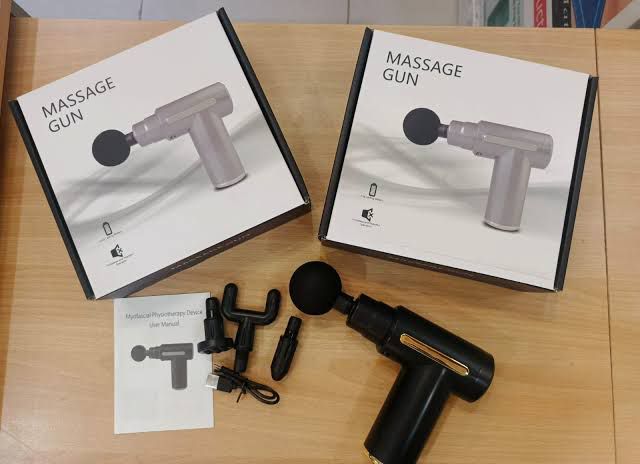 Deep Tissue Muscle Recovery Massager with 4 Therapy Heads