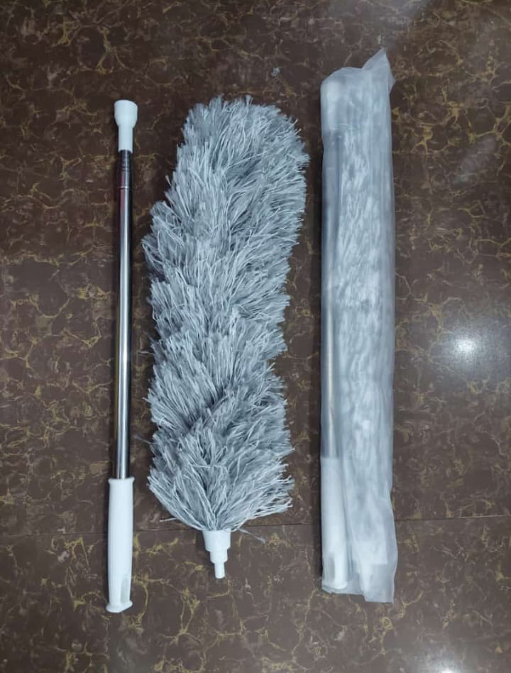 Homyzen AeroReach Extendable Microfiber Duster