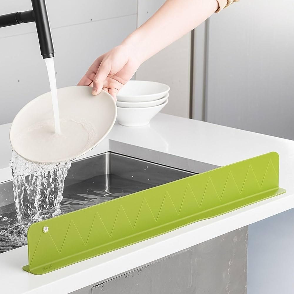 Suction Cup Kitchen Water Splash Protector